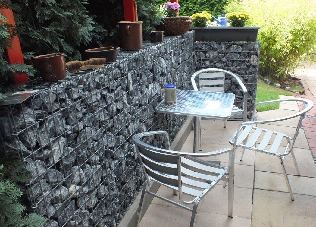 Gabion 100 cm x 100 cm x 20 cm (L x H x D), mesh size 5 cm x 10 cm, spiral